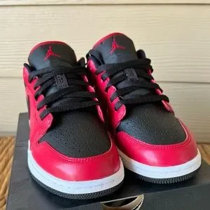 シューズ(男性用) Nike Air Jordan 1 Low \"Varsity Red\" NIKE AIR JORDAN 1 LOW VARSITY REDが7/1に国内発売予定【直